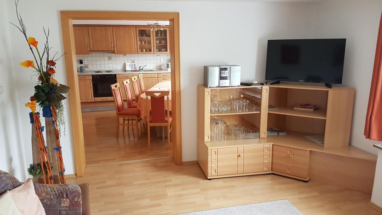 Ferienwohnung "Maresi" Medebach Esterno foto